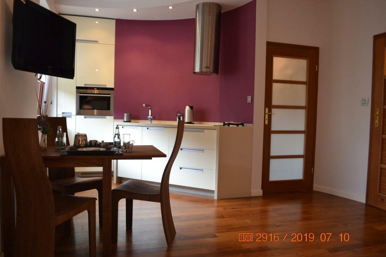 Апартаменти Apartament Parkowa Polana Z Ogrodem Поляниця-Здруй Екстер'єр фото